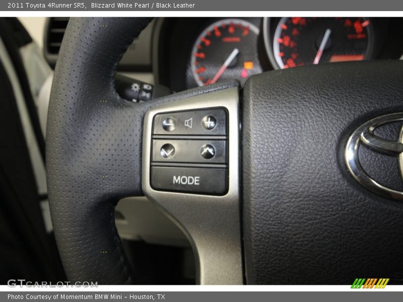 Blizzard White Pearl / Black Leather 2011 Toyota 4Runner SR5