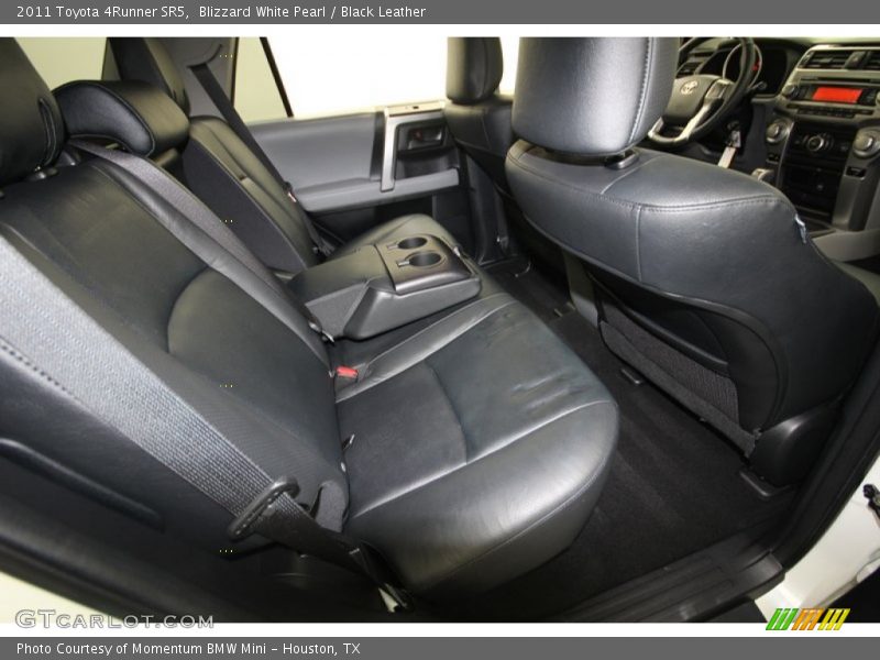 Blizzard White Pearl / Black Leather 2011 Toyota 4Runner SR5