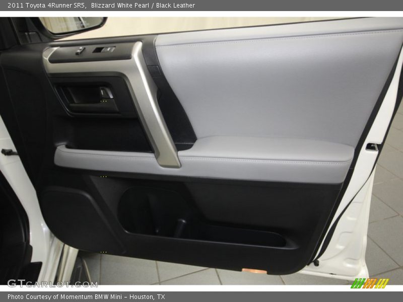 Blizzard White Pearl / Black Leather 2011 Toyota 4Runner SR5