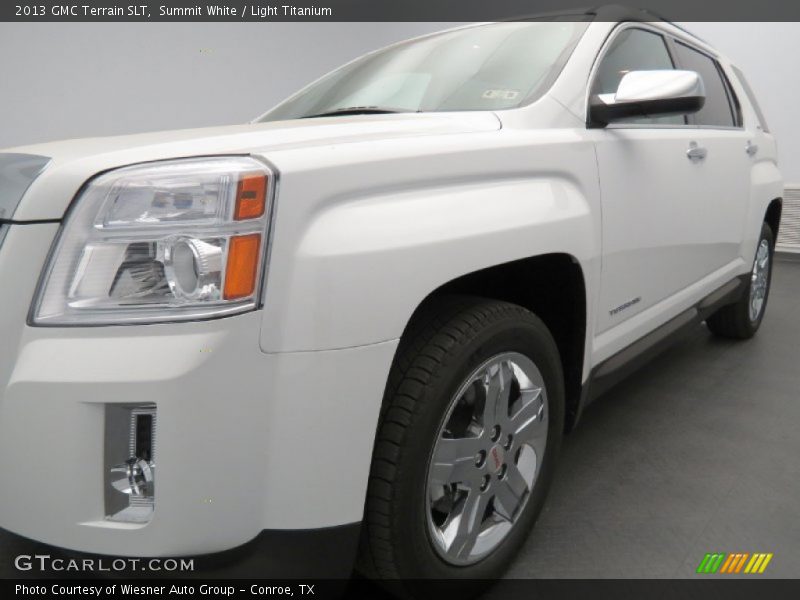 Summit White / Light Titanium 2013 GMC Terrain SLT