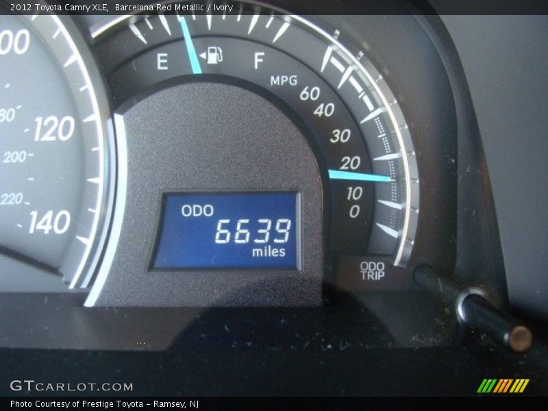 Barcelona Red Metallic / Ivory 2012 Toyota Camry XLE