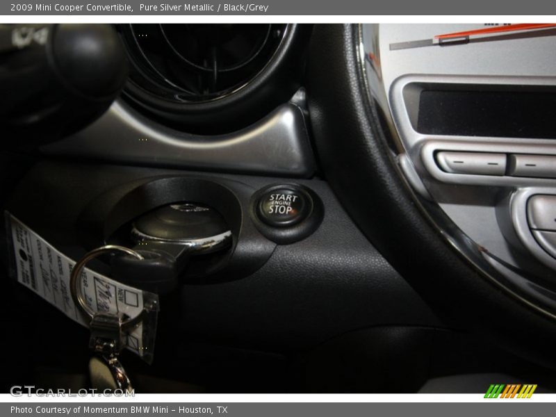 Pure Silver Metallic / Black/Grey 2009 Mini Cooper Convertible