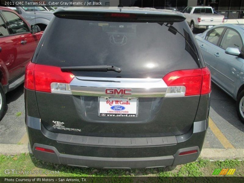 Cyber Gray Metallic / Jet Black 2011 GMC Terrain SLE