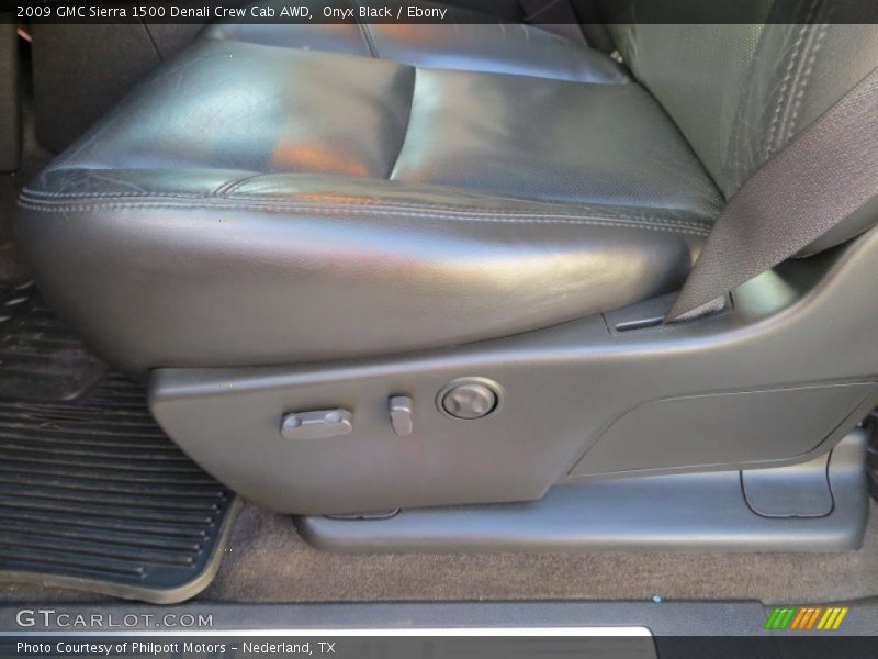 Onyx Black / Ebony 2009 GMC Sierra 1500 Denali Crew Cab AWD