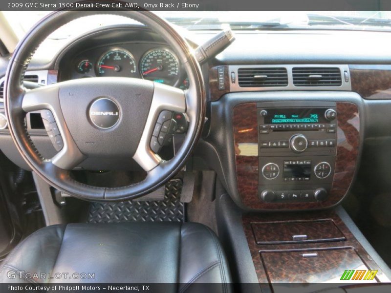 Onyx Black / Ebony 2009 GMC Sierra 1500 Denali Crew Cab AWD