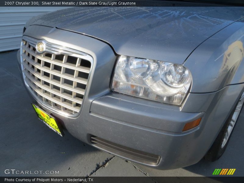 Silver Steel Metallic / Dark Slate Gray/Light Graystone 2007 Chrysler 300