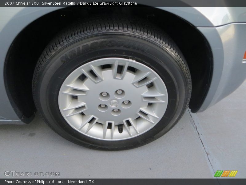  2007 300  Wheel