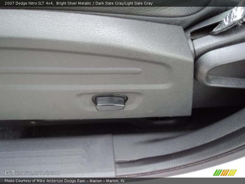 Bright Silver Metallic / Dark Slate Gray/Light Slate Gray 2007 Dodge Nitro SLT 4x4