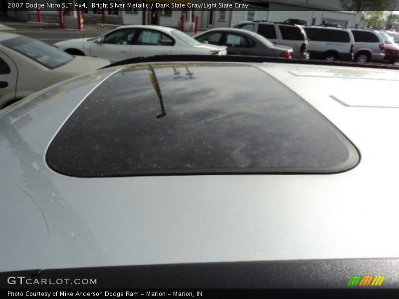 Bright Silver Metallic / Dark Slate Gray/Light Slate Gray 2007 Dodge Nitro SLT 4x4