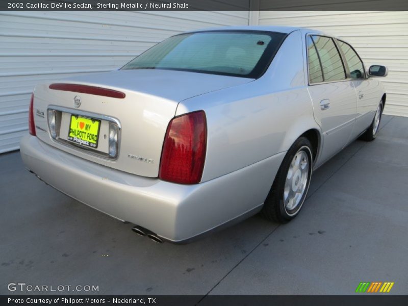 Sterling Metallic / Neutral Shale 2002 Cadillac DeVille Sedan