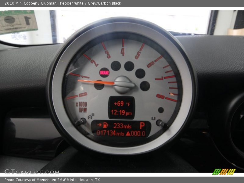 Pepper White / Grey/Carbon Black 2010 Mini Cooper S Clubman