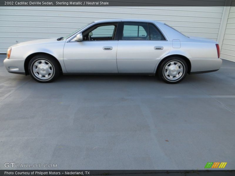 Sterling Metallic / Neutral Shale 2002 Cadillac DeVille Sedan