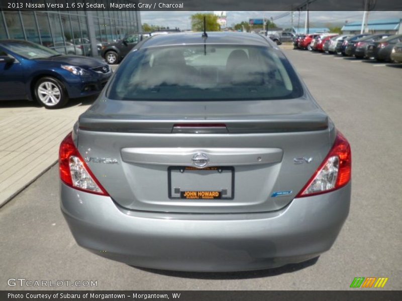 Magnetic Gray / Charcoal 2013 Nissan Versa 1.6 SV Sedan
