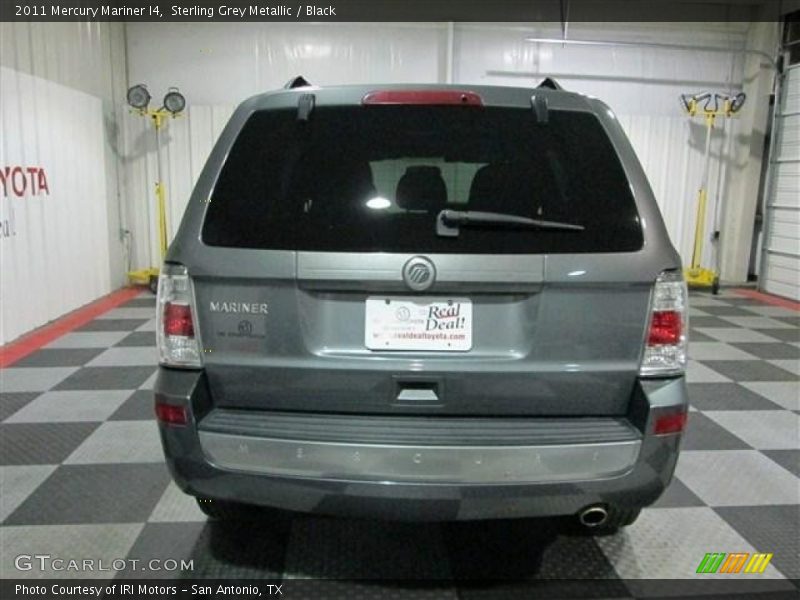 Sterling Grey Metallic / Black 2011 Mercury Mariner I4