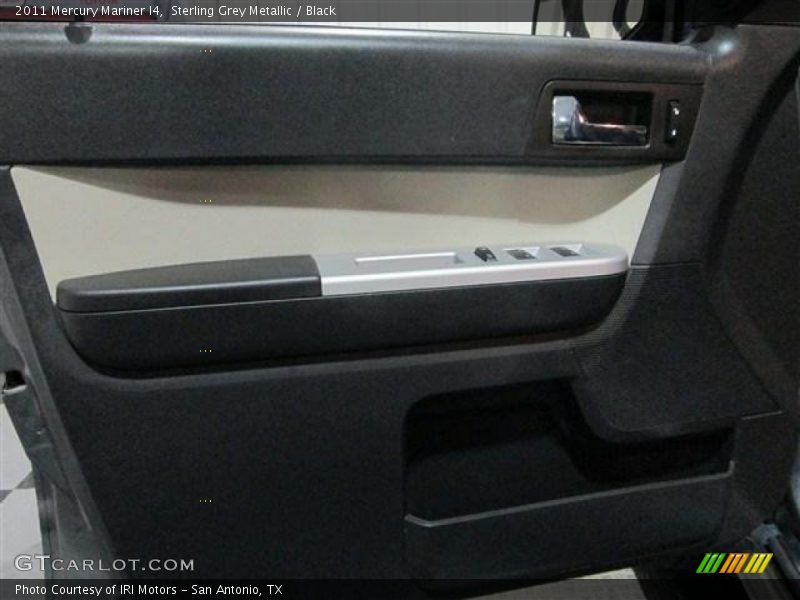Sterling Grey Metallic / Black 2011 Mercury Mariner I4