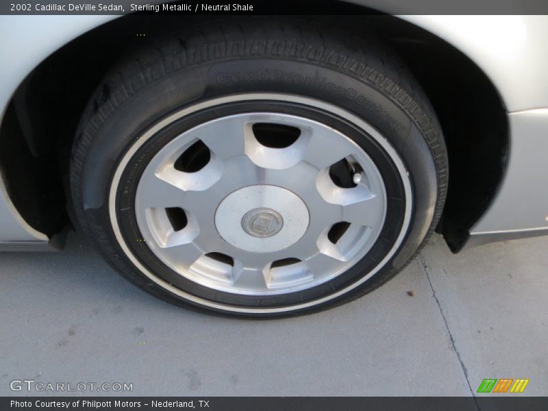Sterling Metallic / Neutral Shale 2002 Cadillac DeVille Sedan