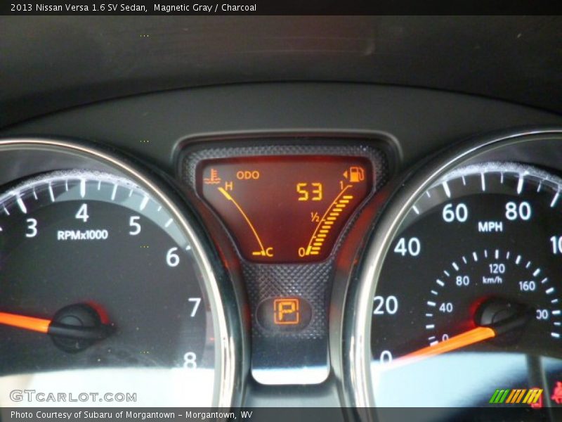 Magnetic Gray / Charcoal 2013 Nissan Versa 1.6 SV Sedan