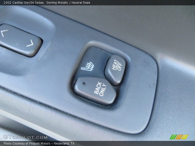 Sterling Metallic / Neutral Shale 2002 Cadillac DeVille Sedan