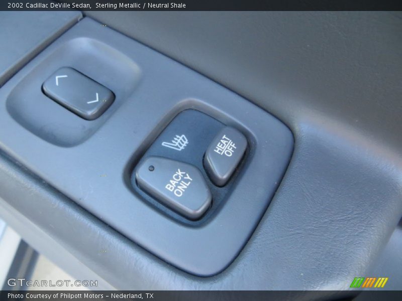 Sterling Metallic / Neutral Shale 2002 Cadillac DeVille Sedan