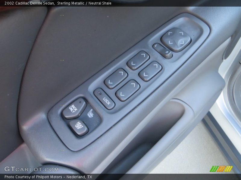 Sterling Metallic / Neutral Shale 2002 Cadillac DeVille Sedan