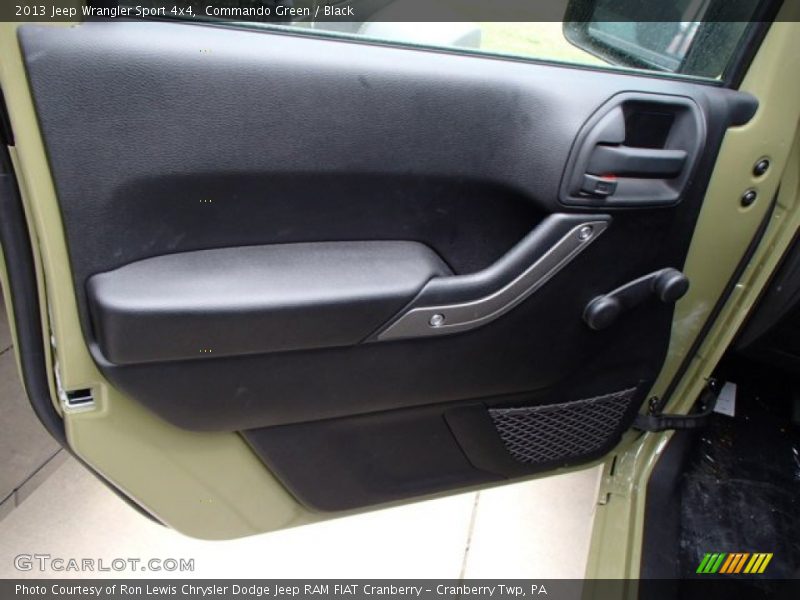 Commando Green / Black 2013 Jeep Wrangler Sport 4x4