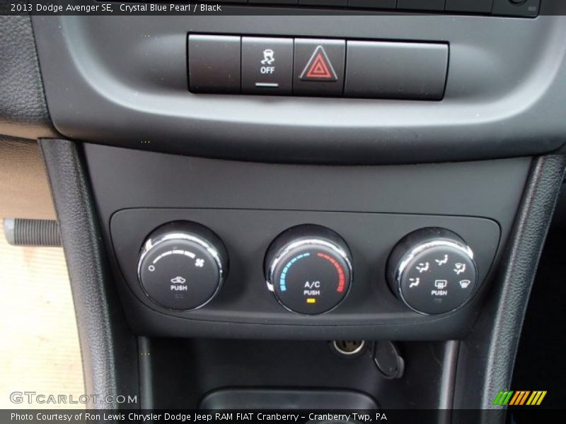 Controls of 2013 Avenger SE