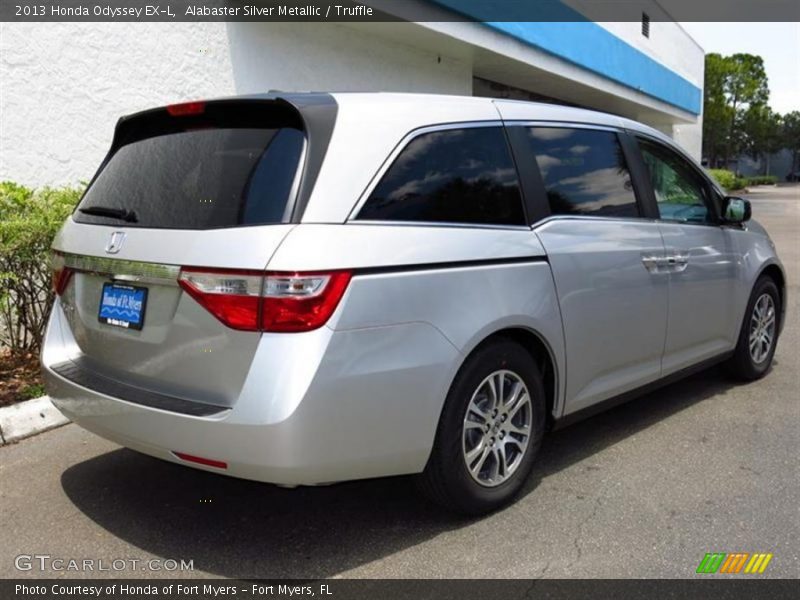 Alabaster Silver Metallic / Truffle 2013 Honda Odyssey EX-L