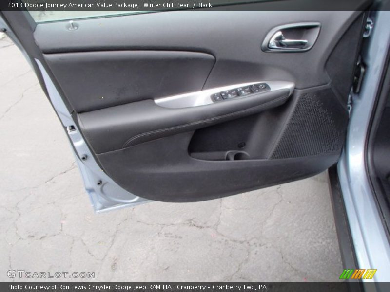 Winter Chill Pearl / Black 2013 Dodge Journey American Value Package