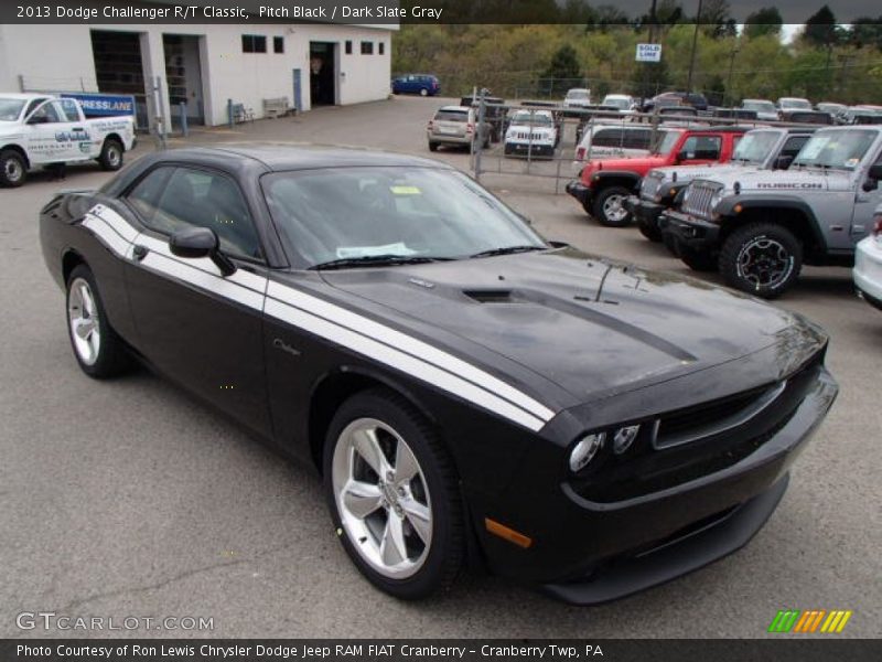 Pitch Black / Dark Slate Gray 2013 Dodge Challenger R/T Classic