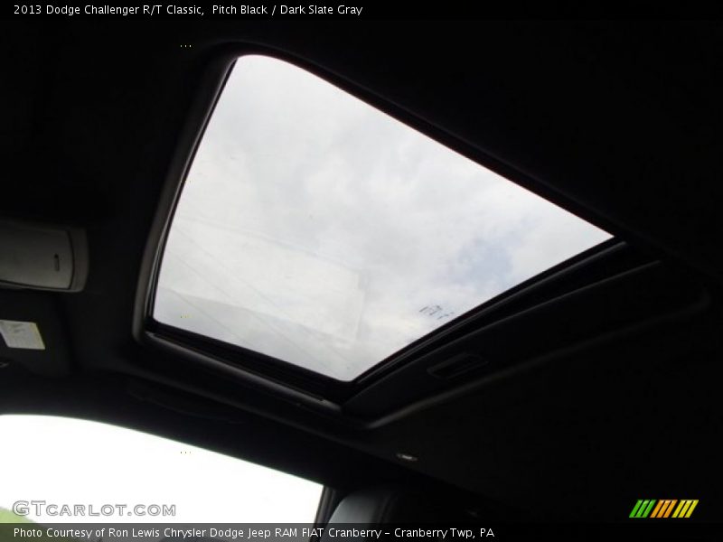 Pitch Black / Dark Slate Gray 2013 Dodge Challenger R/T Classic