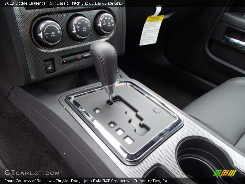 Pitch Black / Dark Slate Gray 2013 Dodge Challenger R/T Classic