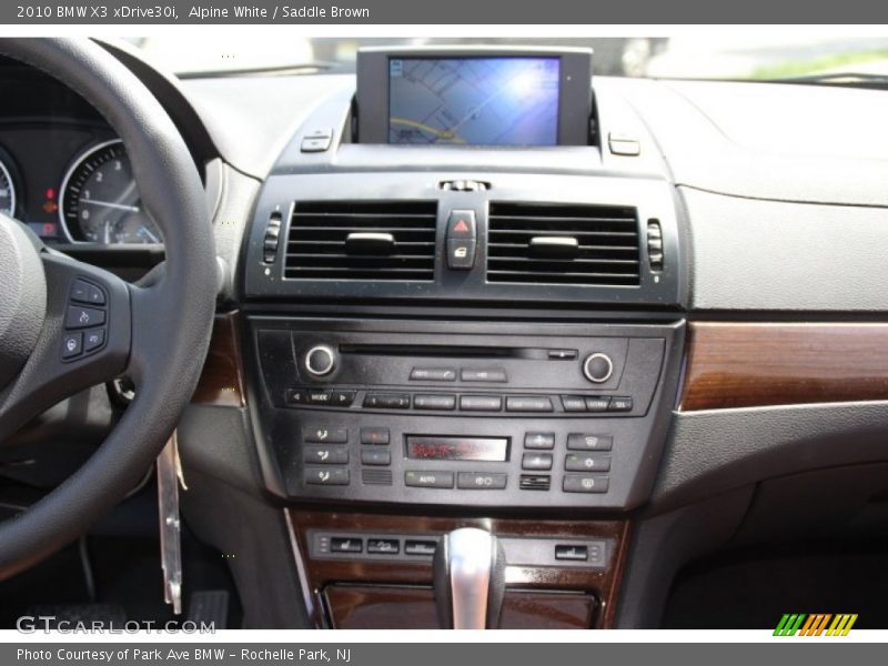 Alpine White / Saddle Brown 2010 BMW X3 xDrive30i