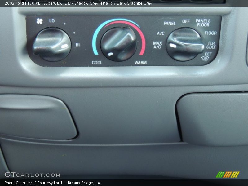 Controls of 2003 F150 XLT SuperCab