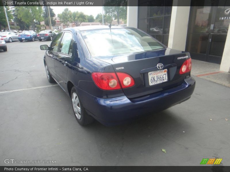 Indigo Ink Pearl / Light Gray 2005 Toyota Corolla LE