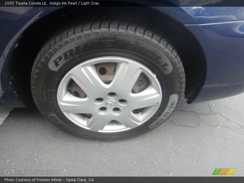 Indigo Ink Pearl / Light Gray 2005 Toyota Corolla LE