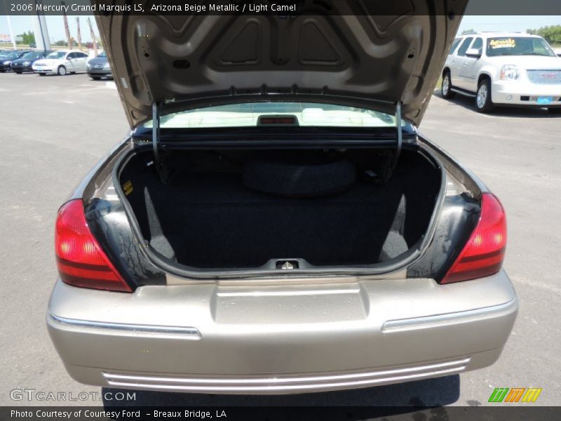 Arizona Beige Metallic / Light Camel 2006 Mercury Grand Marquis LS