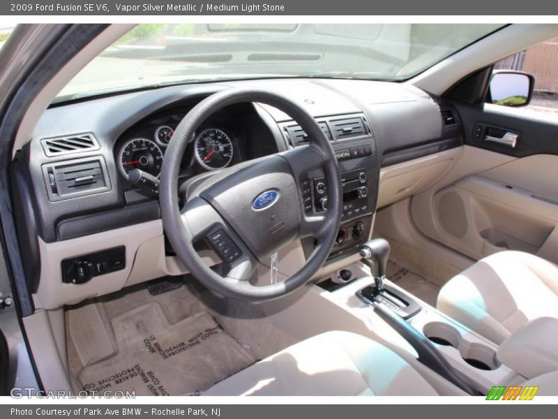 Vapor Silver Metallic / Medium Light Stone 2009 Ford Fusion SE V6