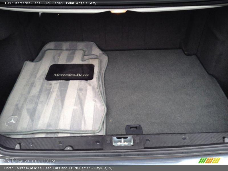 Polar White / Grey 1997 Mercedes-Benz E 320 Sedan