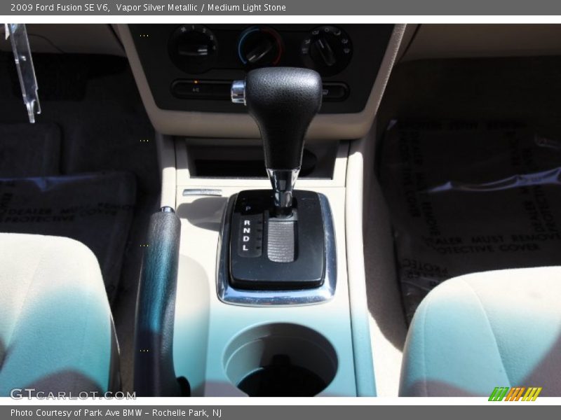 Vapor Silver Metallic / Medium Light Stone 2009 Ford Fusion SE V6