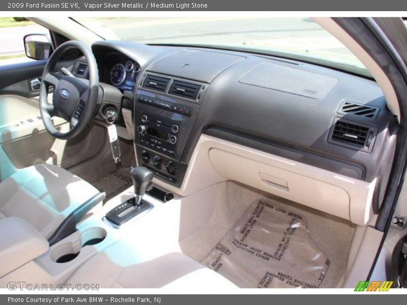 Vapor Silver Metallic / Medium Light Stone 2009 Ford Fusion SE V6