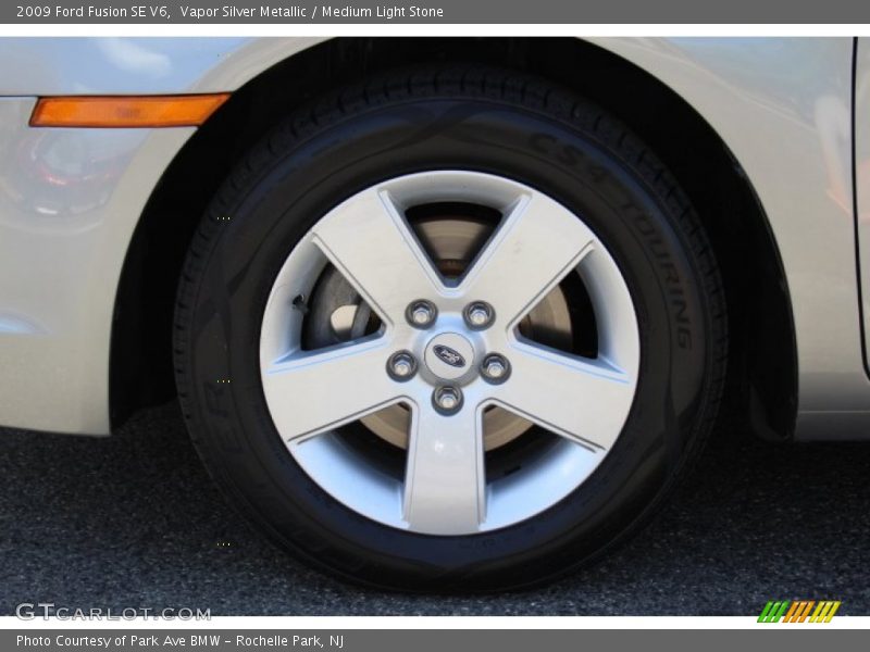 Vapor Silver Metallic / Medium Light Stone 2009 Ford Fusion SE V6