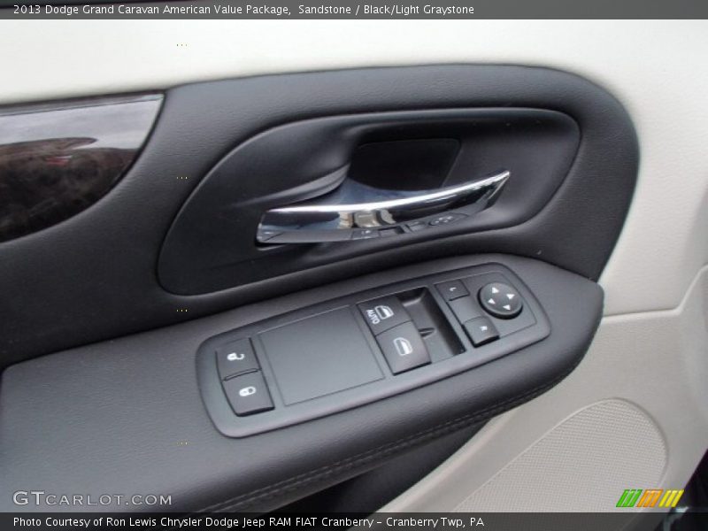 Sandstone / Black/Light Graystone 2013 Dodge Grand Caravan American Value Package