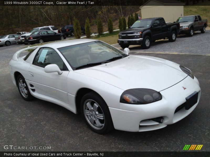 Front 3/4 View of 1999 3000GT Coupe