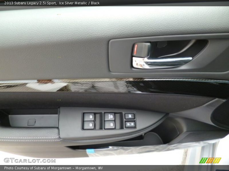 Ice Silver Metallic / Black 2013 Subaru Legacy 2.5i Sport