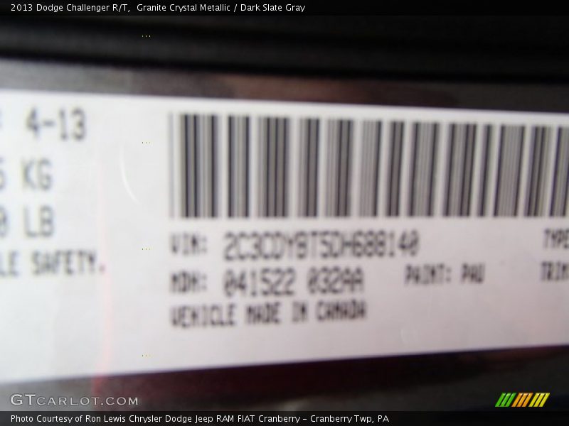 Granite Crystal Metallic / Dark Slate Gray 2013 Dodge Challenger R/T