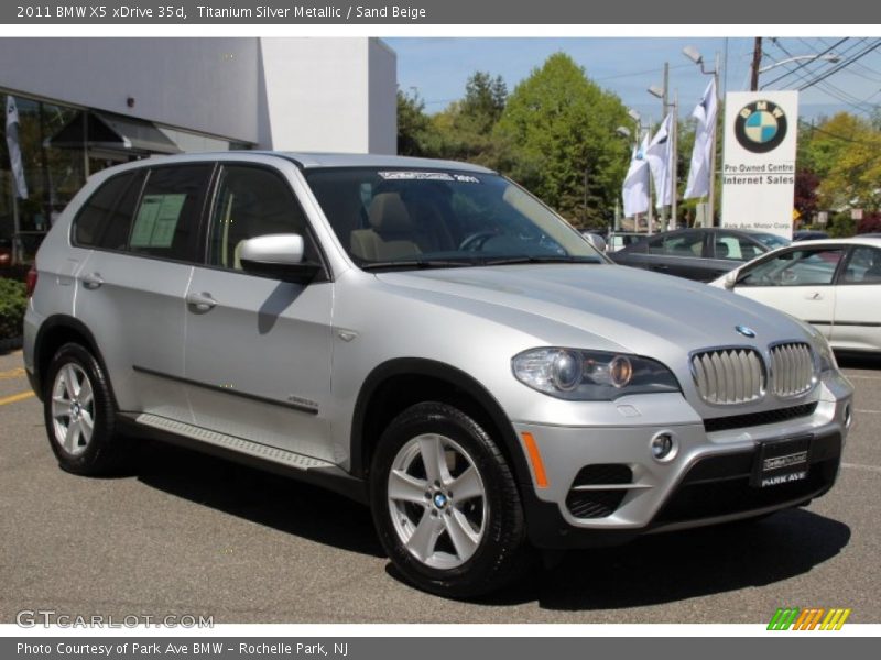 Titanium Silver Metallic / Sand Beige 2011 BMW X5 xDrive 35d