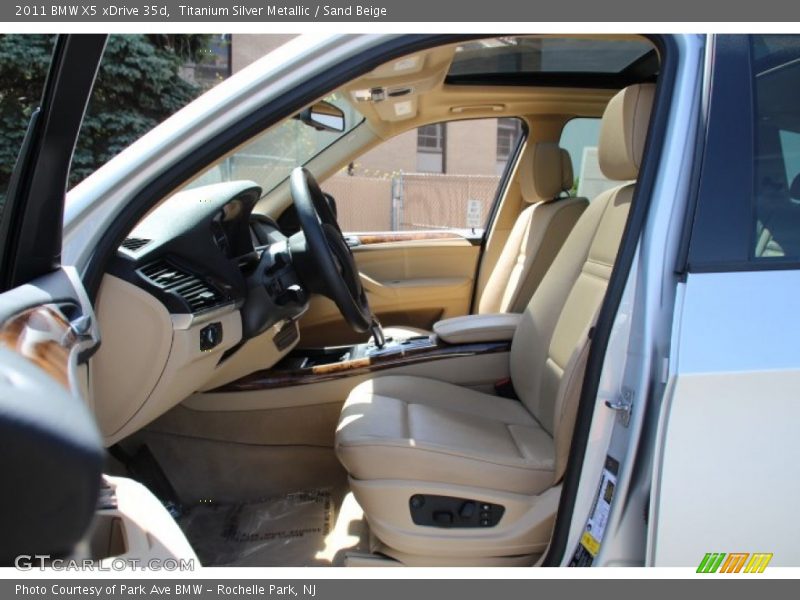 Titanium Silver Metallic / Sand Beige 2011 BMW X5 xDrive 35d
