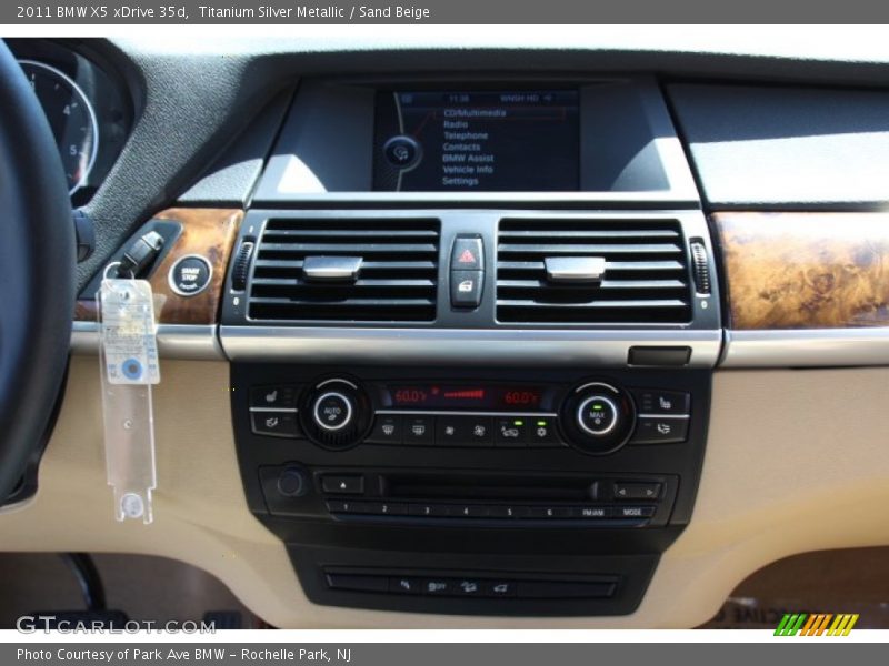 Titanium Silver Metallic / Sand Beige 2011 BMW X5 xDrive 35d