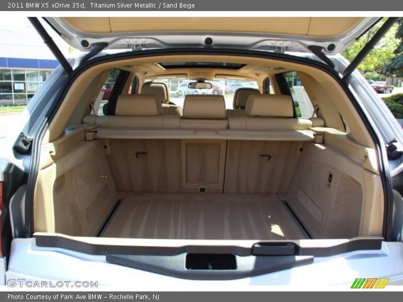 Titanium Silver Metallic / Sand Beige 2011 BMW X5 xDrive 35d