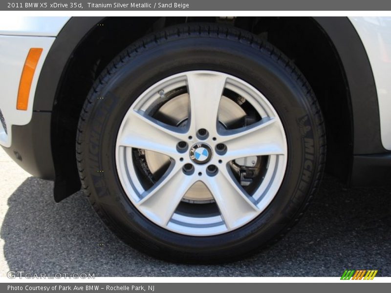 Titanium Silver Metallic / Sand Beige 2011 BMW X5 xDrive 35d